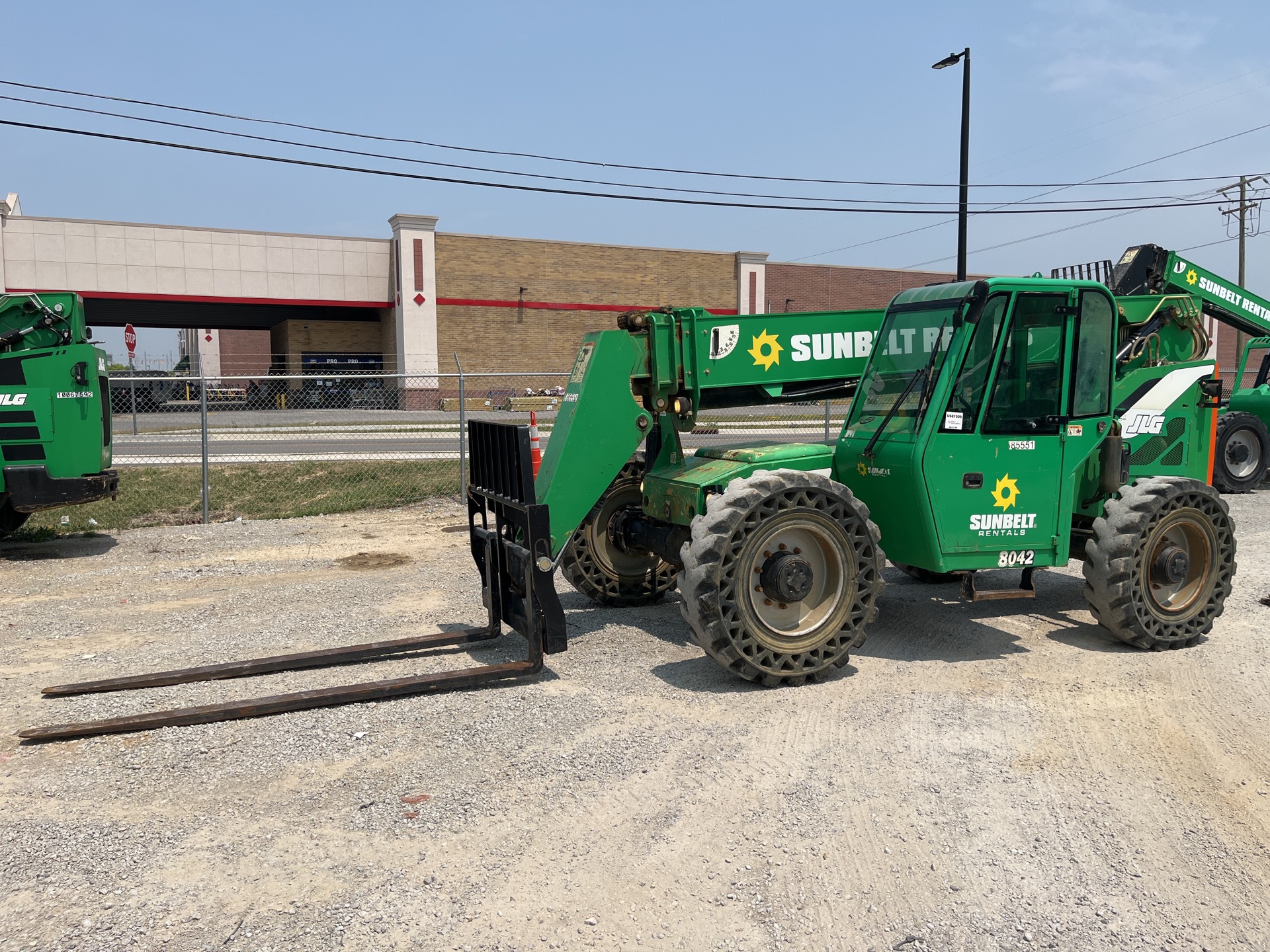 2015 SkyTrak 8042 Telehandler