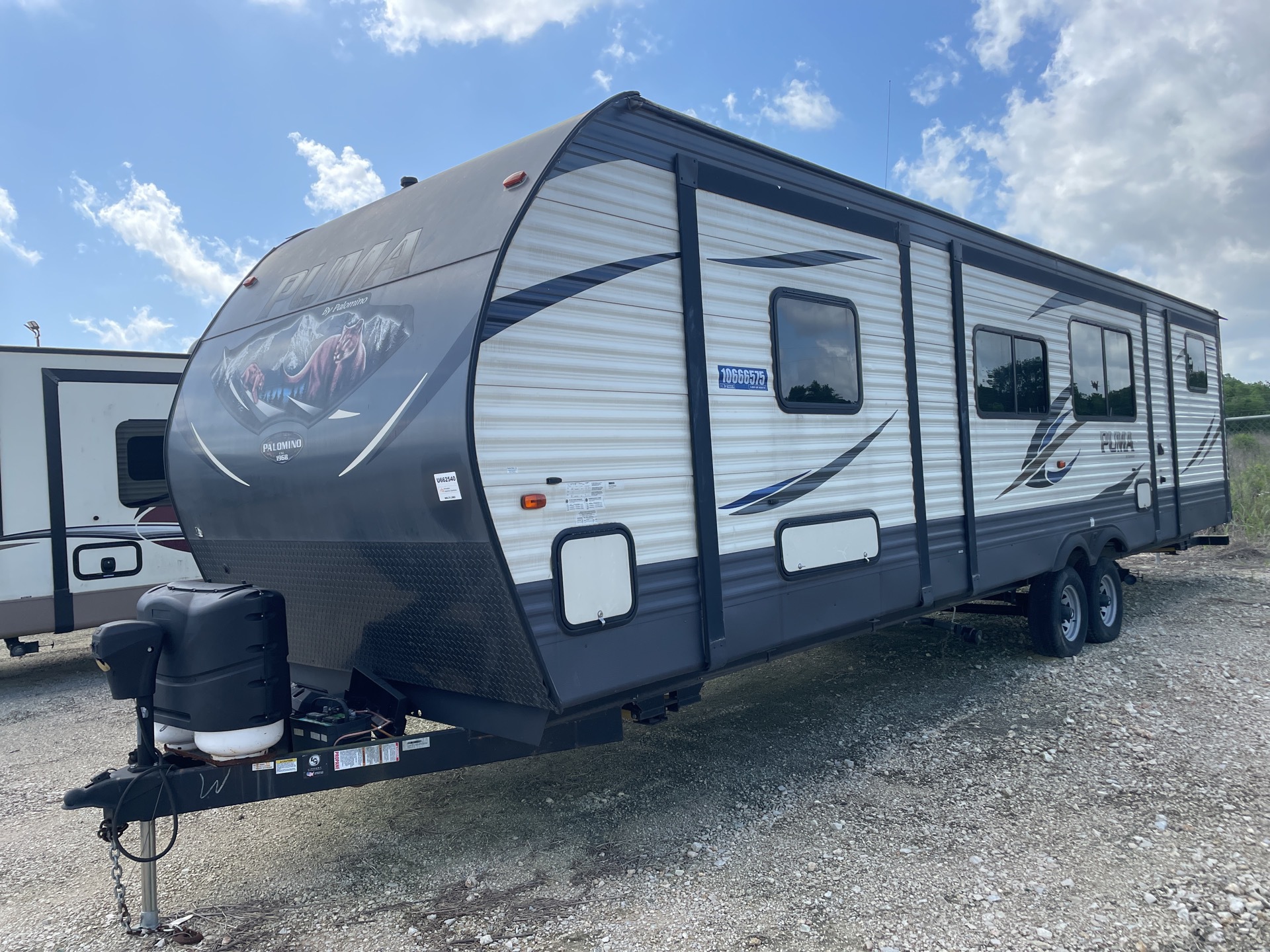 2018 Forest River Puma PUT32RBFQ 36 ft 11 in T/A Travel Trailer