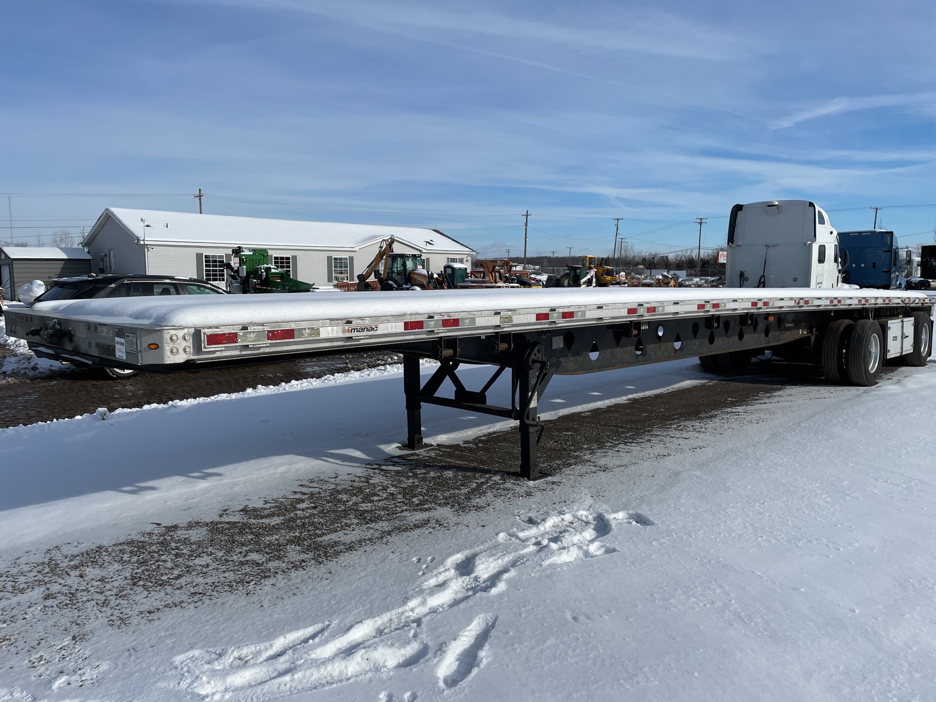 2014 Manac 48 ft T/A Flatbed Trailer