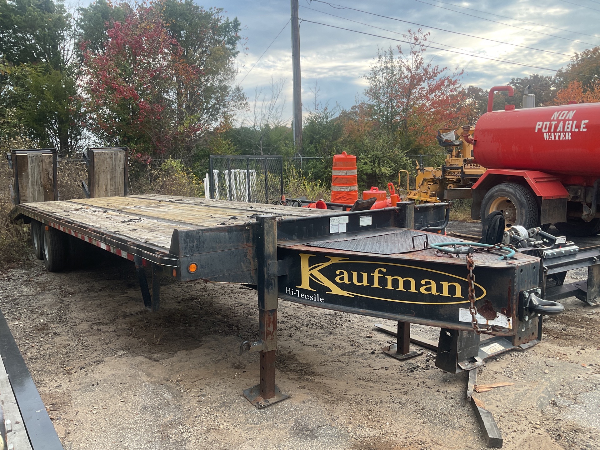 2015 Kaufman  24 ft T/A Equipment Trailer