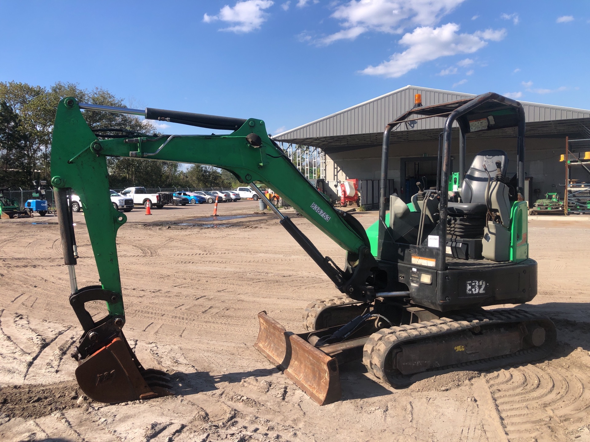 2016 Bobcat E32i Mini Excavator