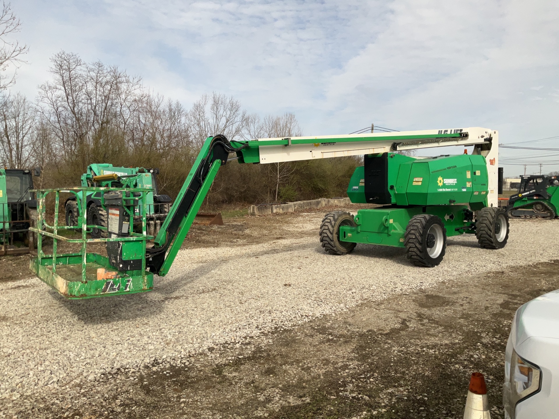 2014 JLG 800AJ 4WD Diesel Articulating Boom Lift