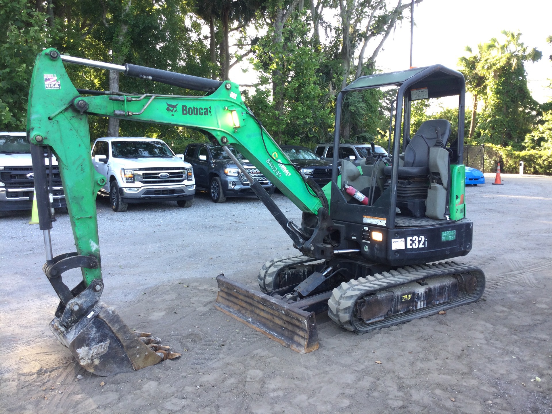 2016 Bobcat E32i Mini Excavator