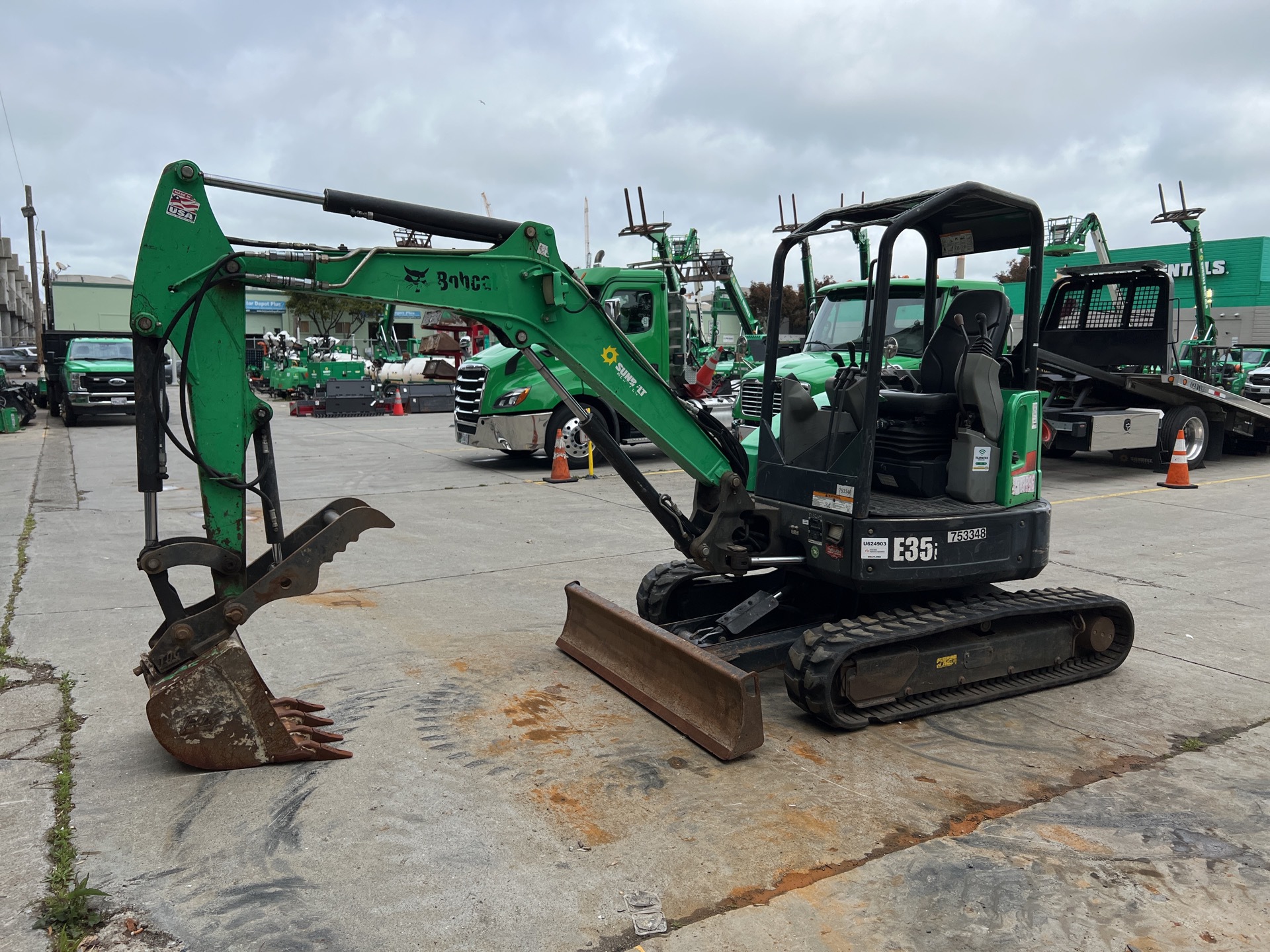 2015 Bobcat E35I Mini Excavator