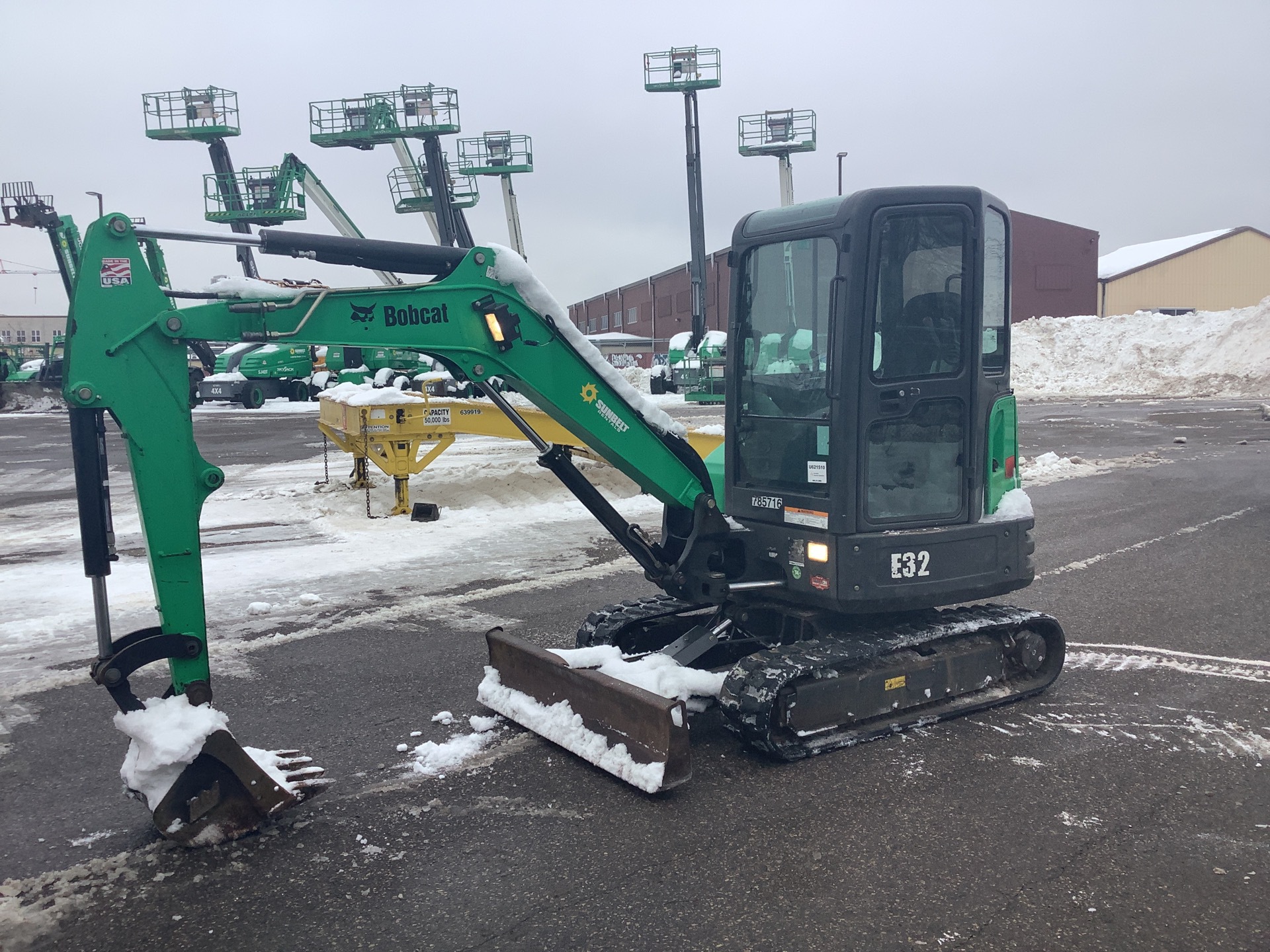 2015 Bobcat E32 Mini Excavator