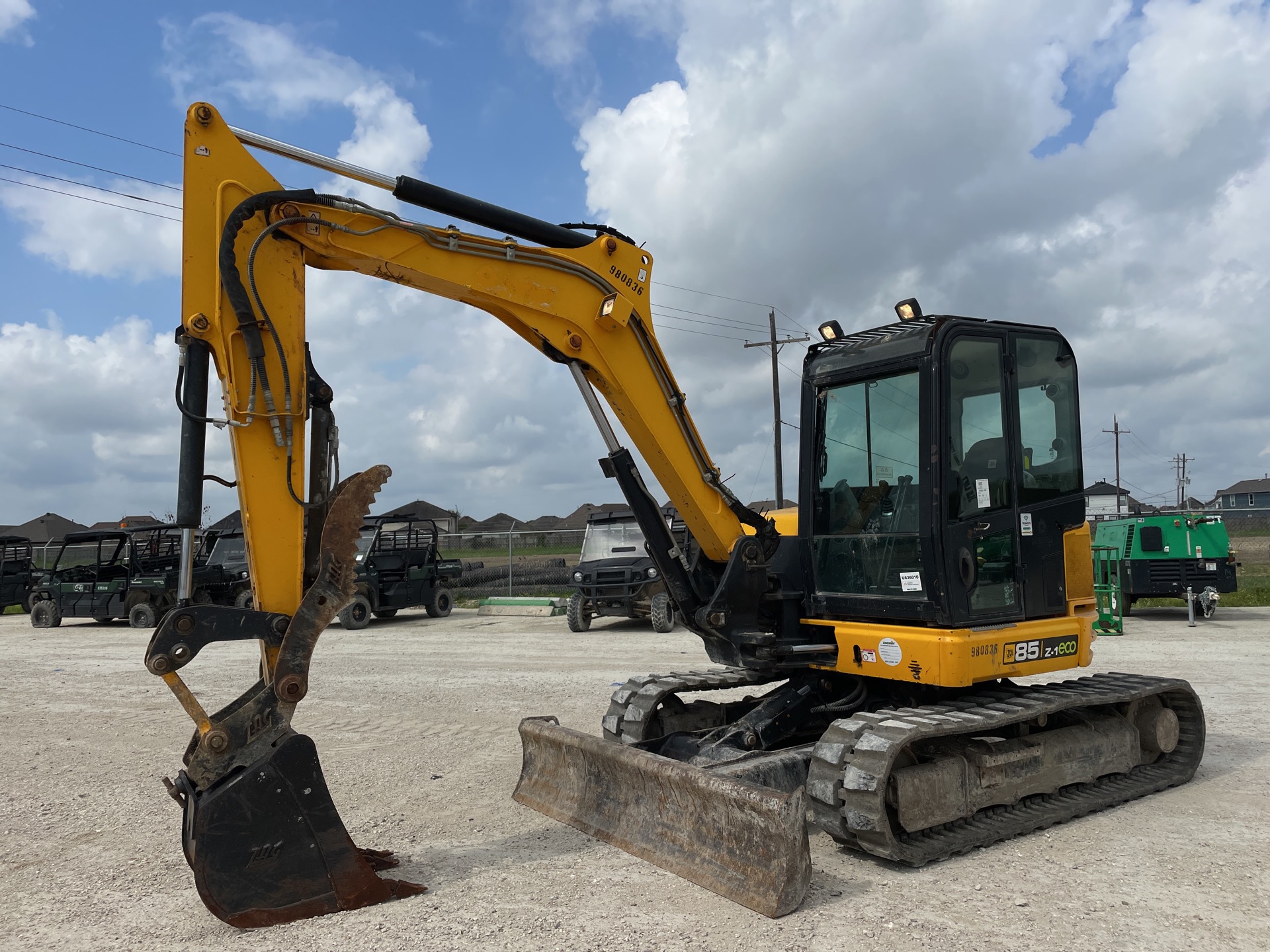 2017 JCB 85Z-1 Mini Excavator