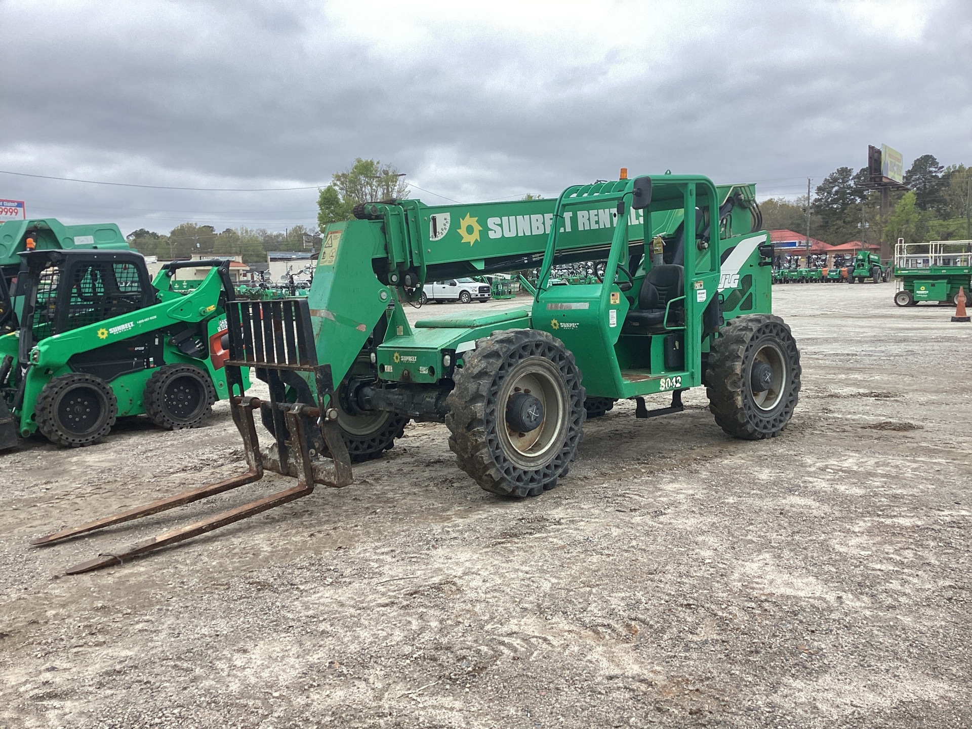 2014 SkyTrak 8042 Telehandler