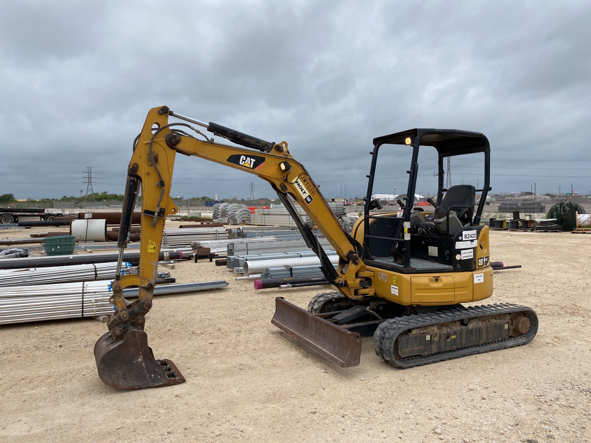 2015 Cat 303.5E2 Mini Excavator