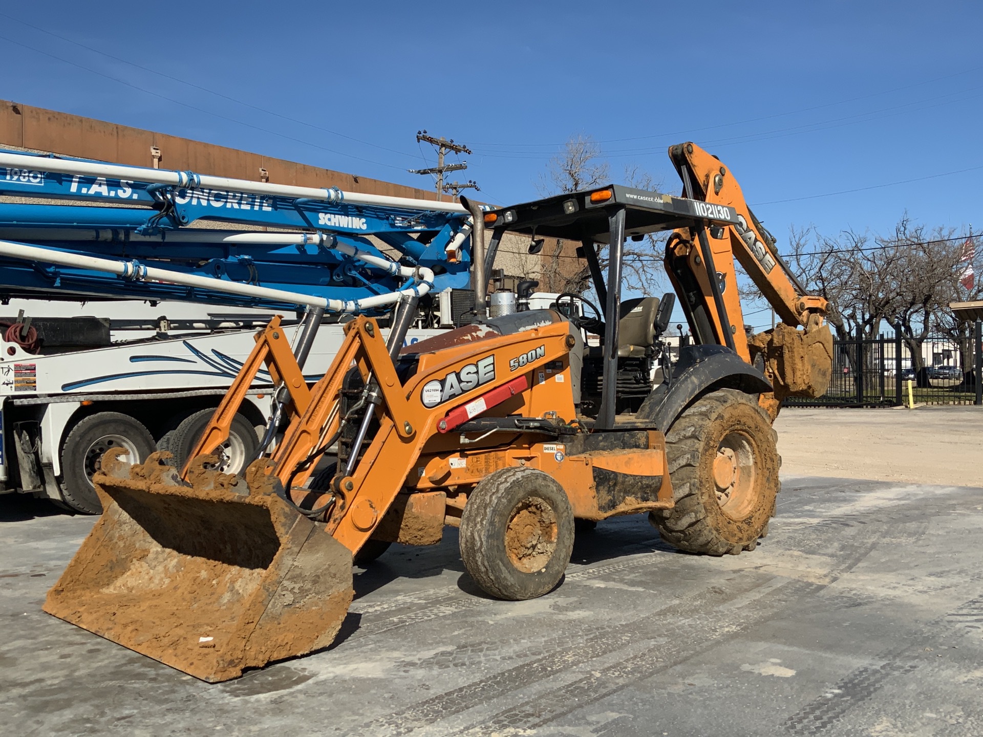 2014 Case 580N 4x2 Backhoe Loader