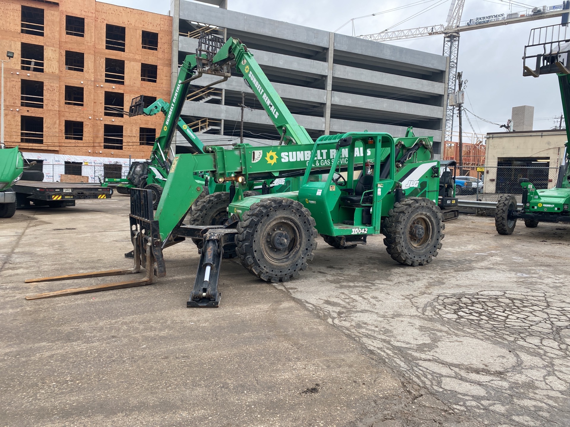 2014 SkyTrak 10042 Telehandler