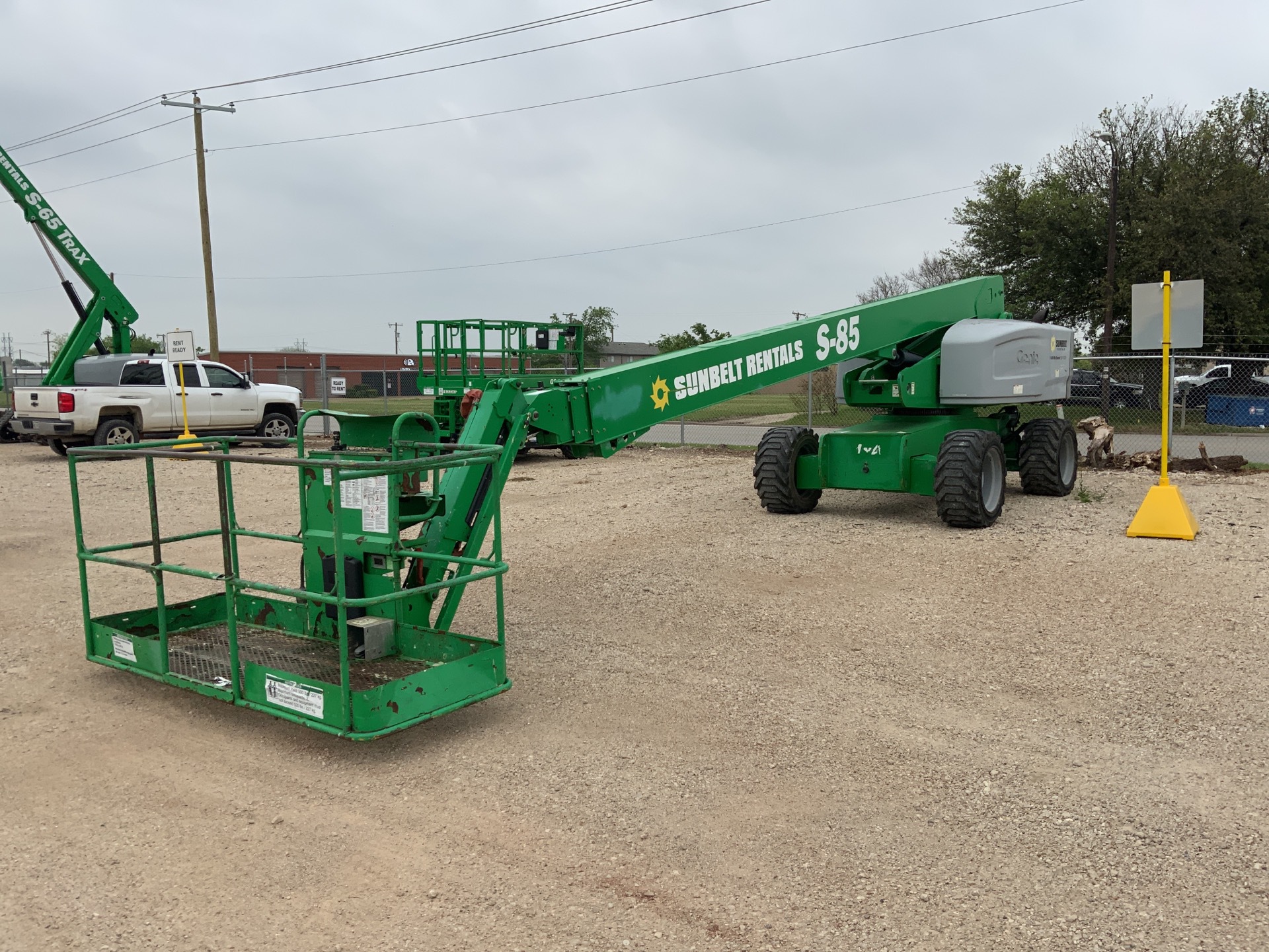 2014 Genie S-85 4WD Diesel Telescopic Boom Lift