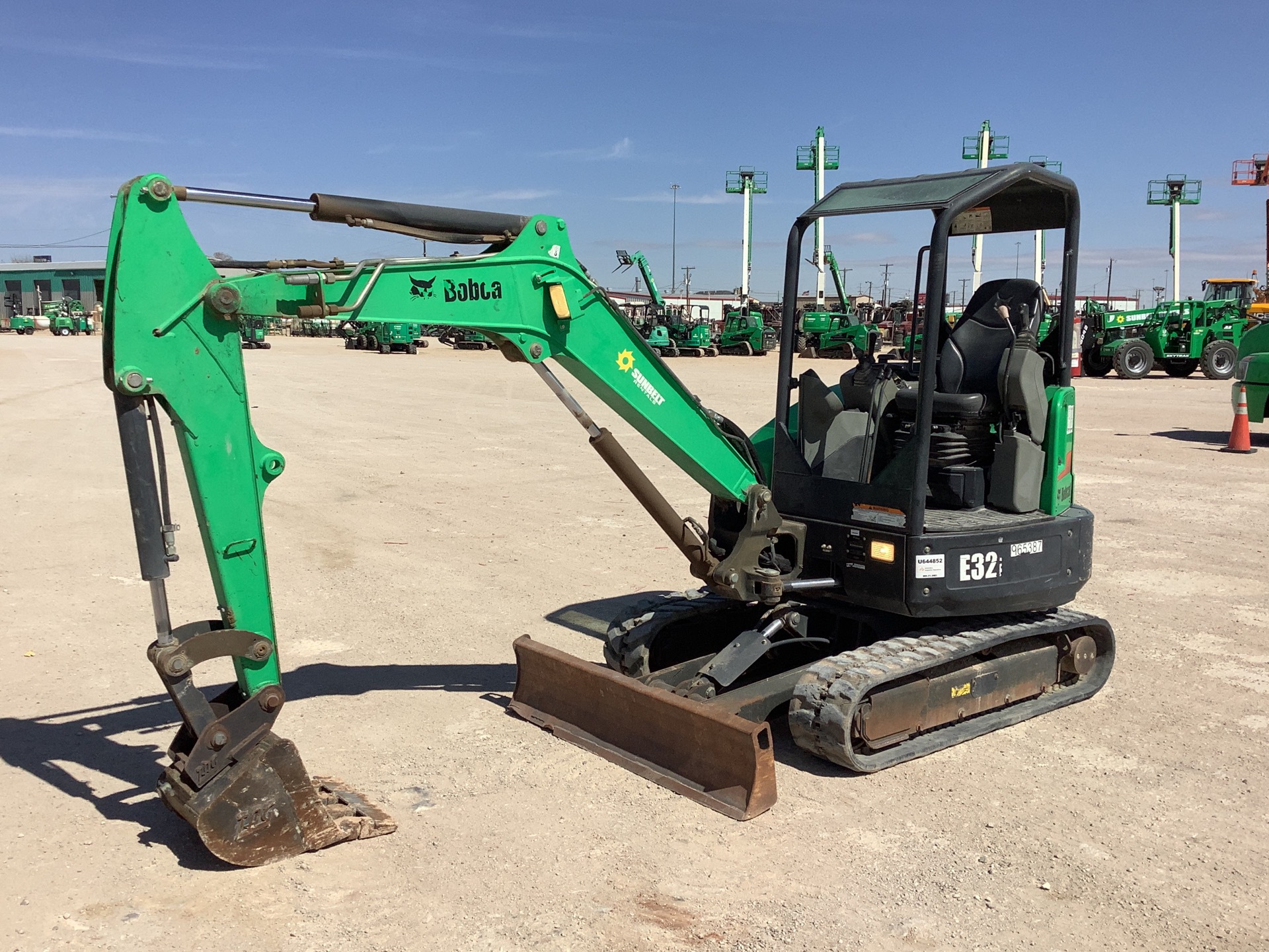 2017 Bobcat E32i Mini Excavator