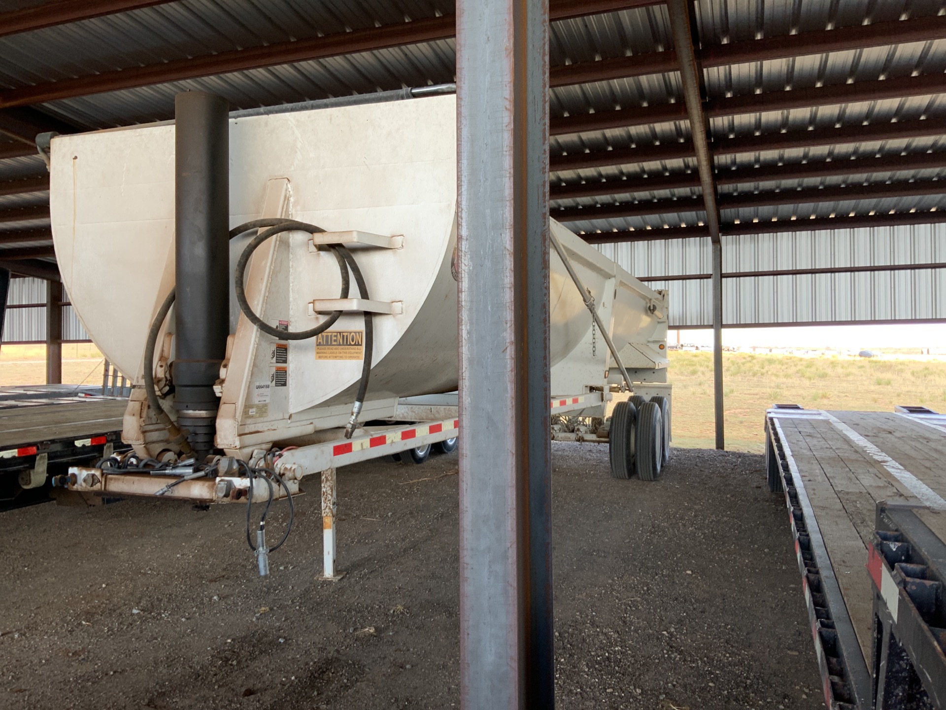 2014 CTS HRD32 T/A End Dump Trailer