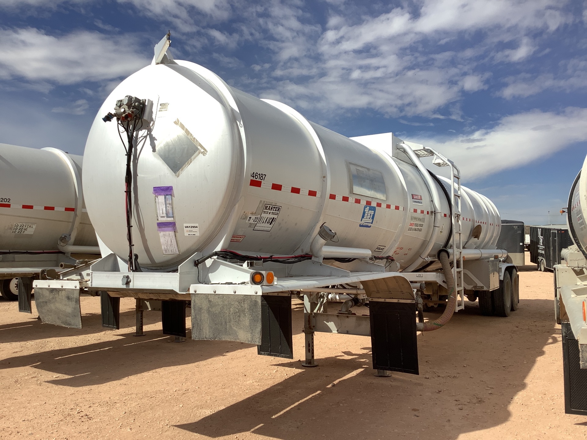 2011 Polar  8400 gal T/A Tanker Trailer