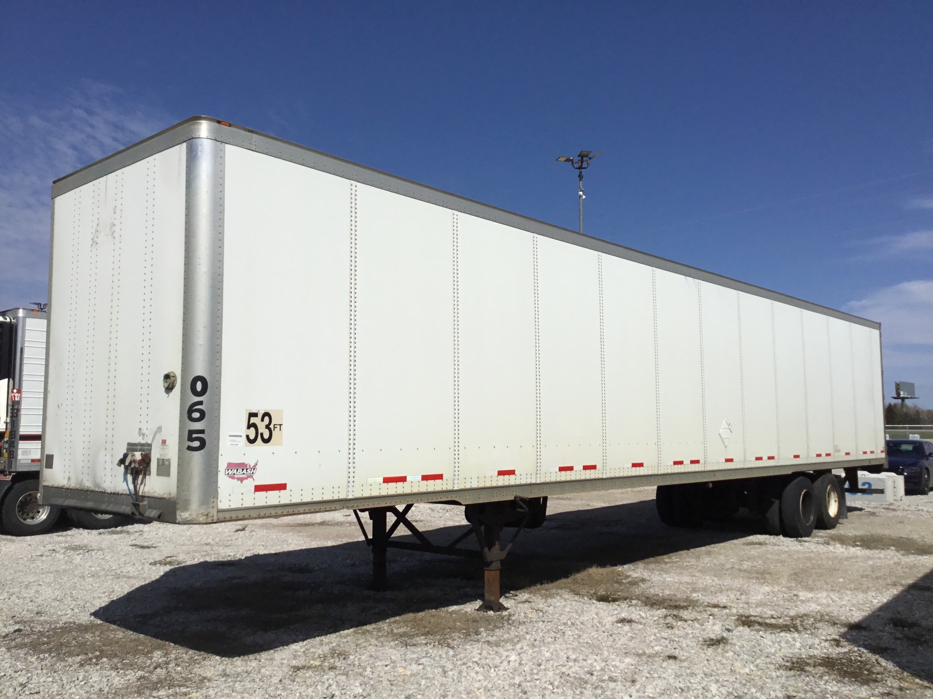 2011 Wabash DVCVHPC 53 ft T/A Van Trailer