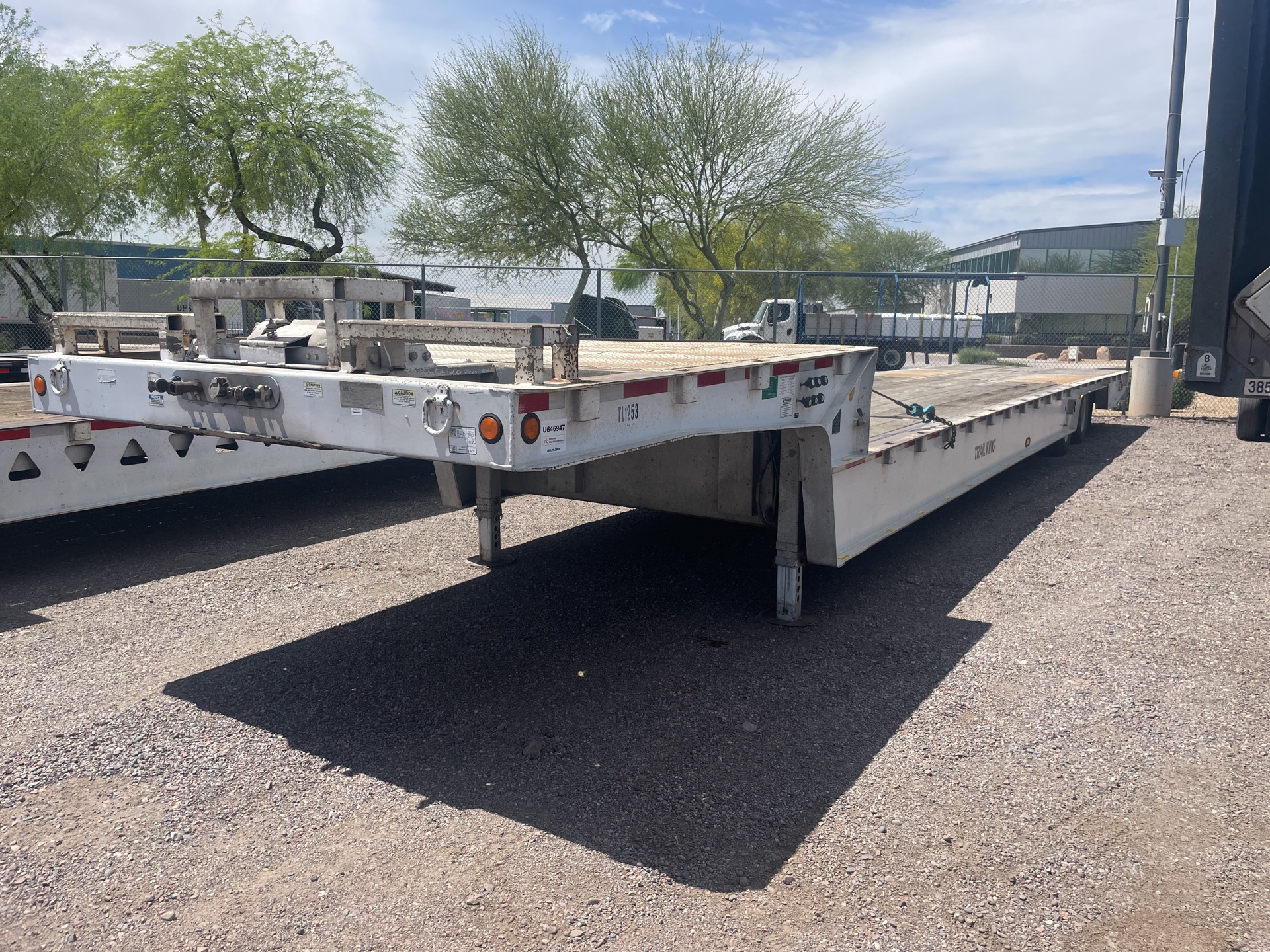 2006 Trail King TK70HT A-09-20 50000 lb 48 ft T/A Flatbed Trailer