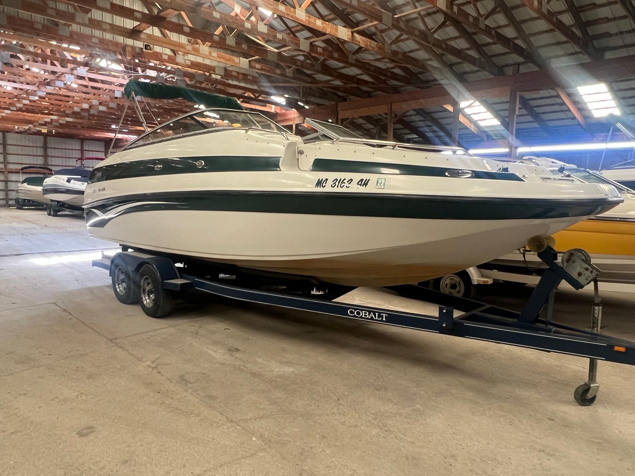 2002 Crownline 239 DB