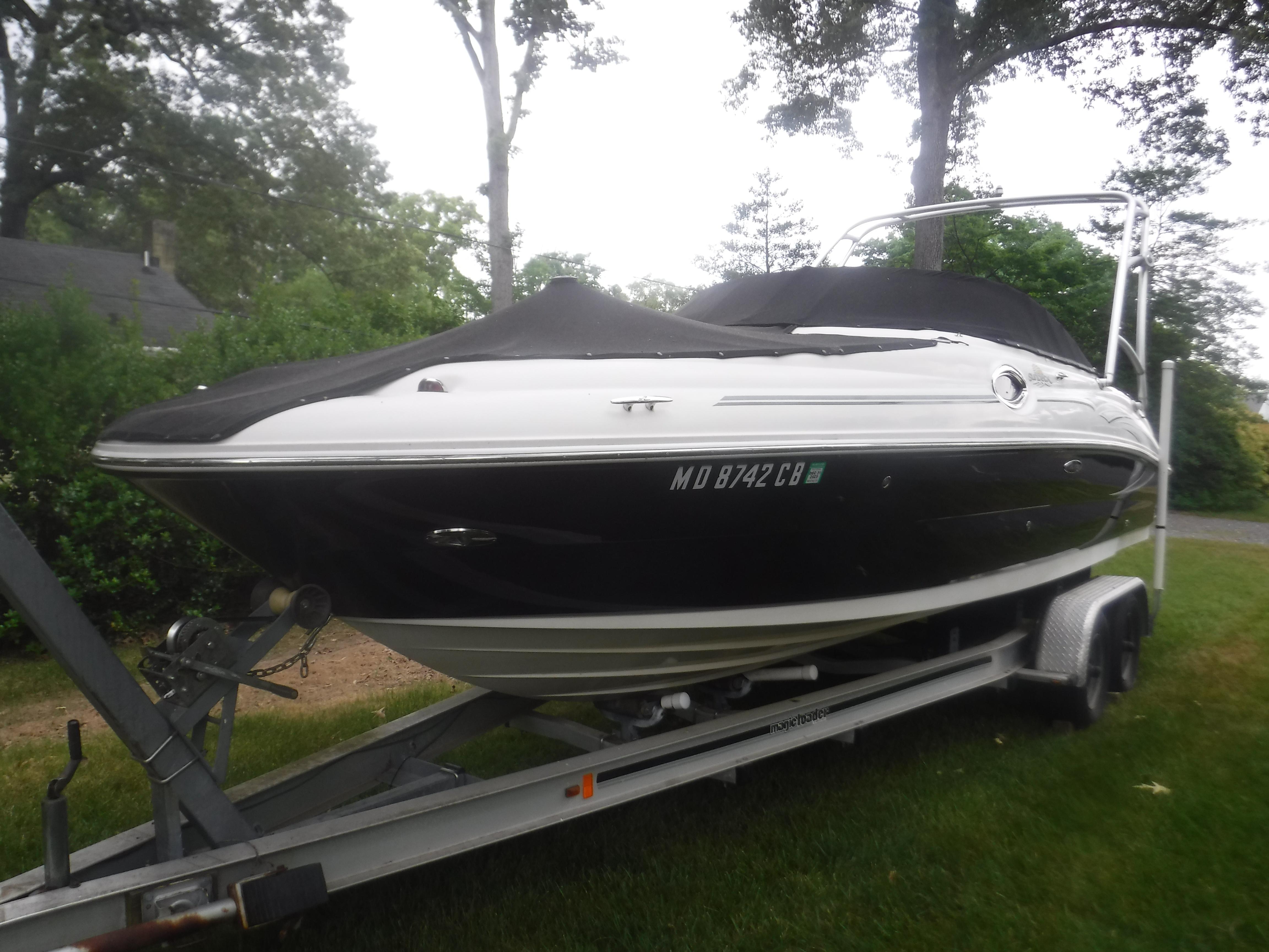 2006 Sea Ray 240 Sundeck