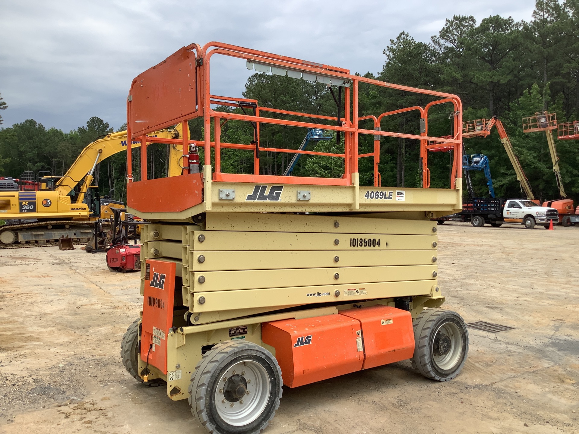 2016 JLG 4069 LE Electric Scissor Lift