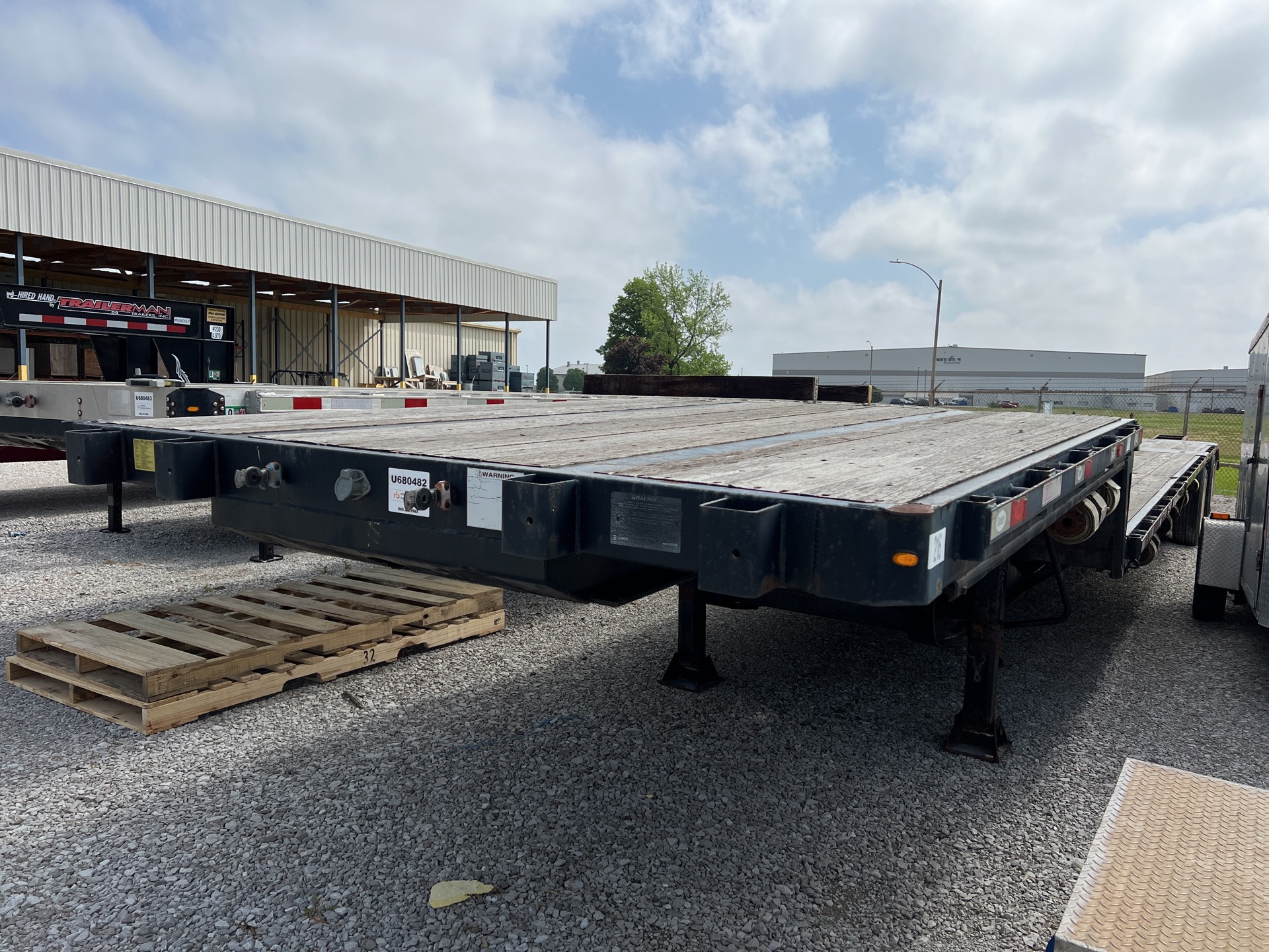 2015 Dorsey 53 ft T/A Spread Axle Single Drop Step Deck Trailer