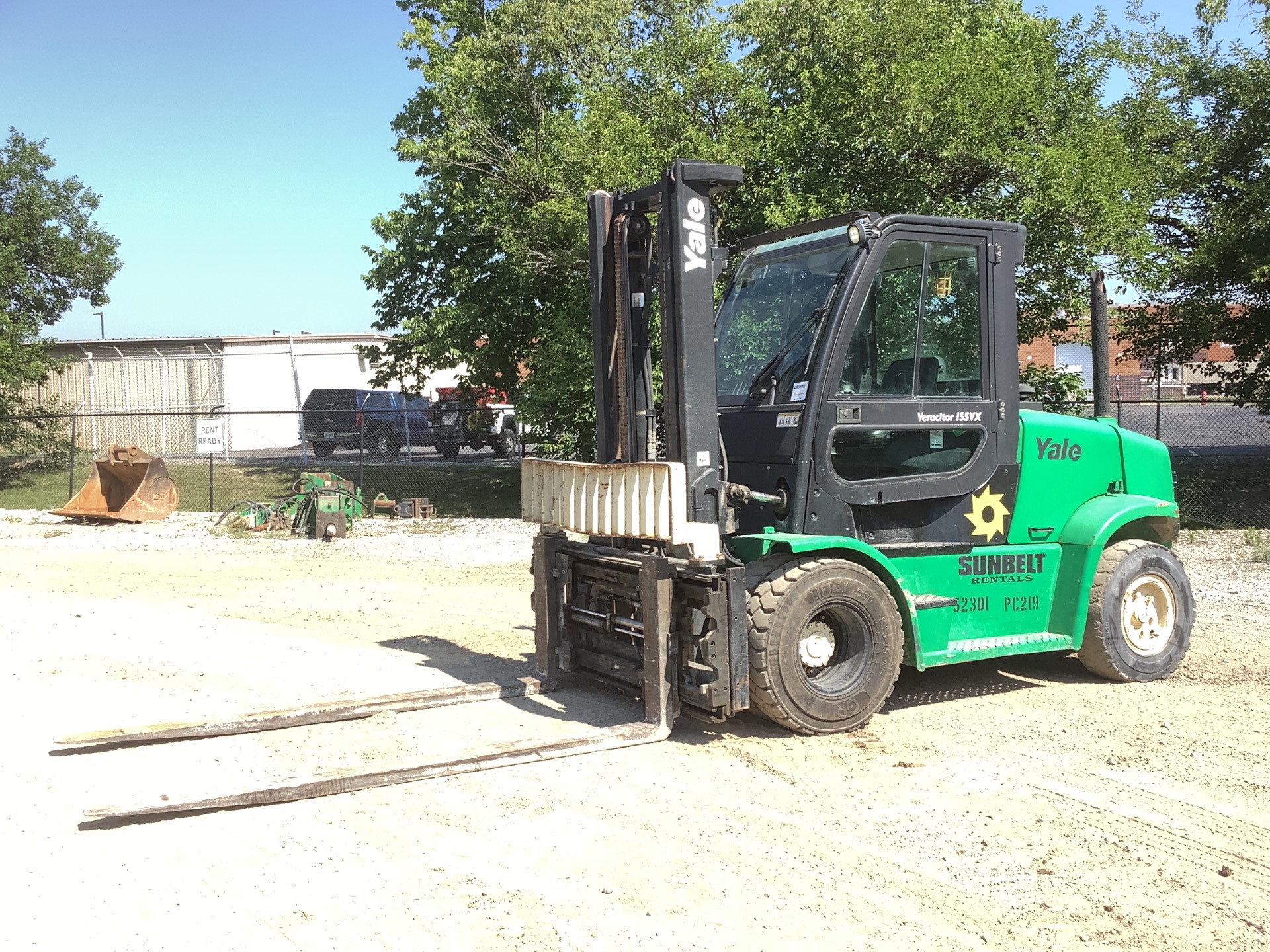 2013 Yale GP155VX 13750 lb Cushion Tire Forklift