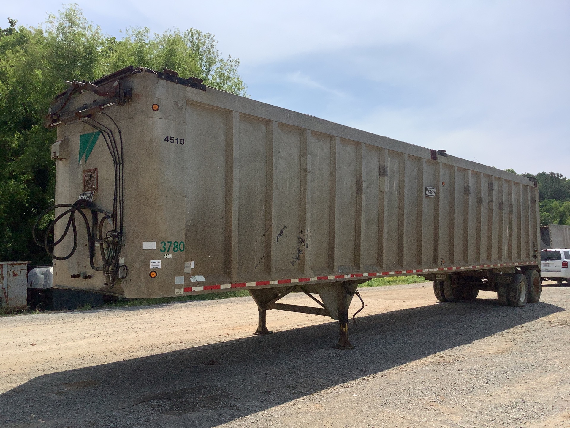 2001 East 45 ft T/A Aluminum Moving Floor Trailer