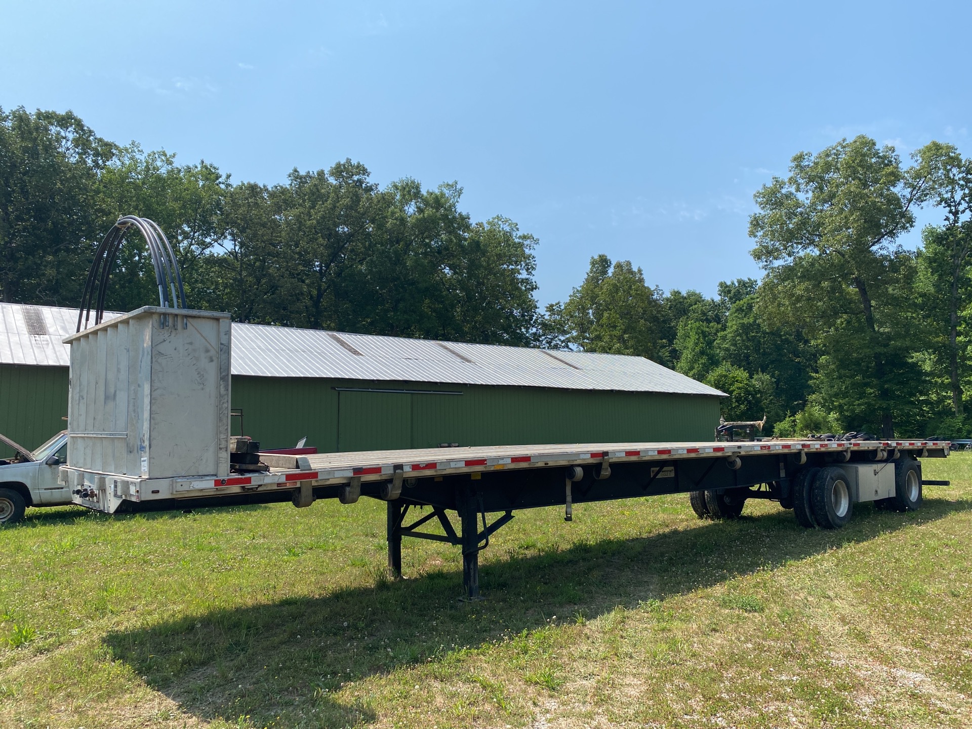 2016 Transcraft Eagle II 53 ft T/A Flatbed Trailer