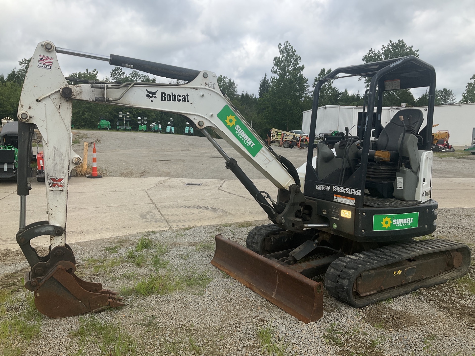 2016 Bobcat E35 Mini Excavator