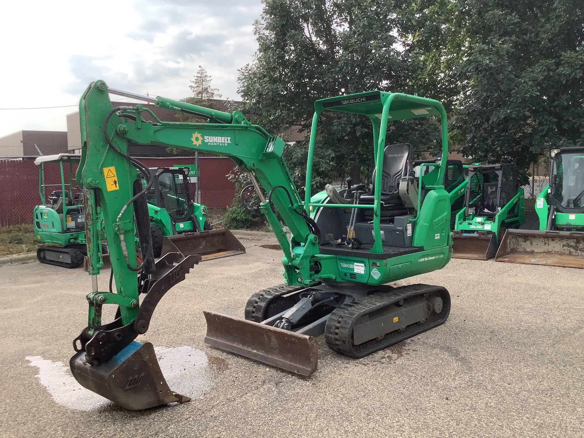 2015 Takeuchi TB230 Mini Excavator