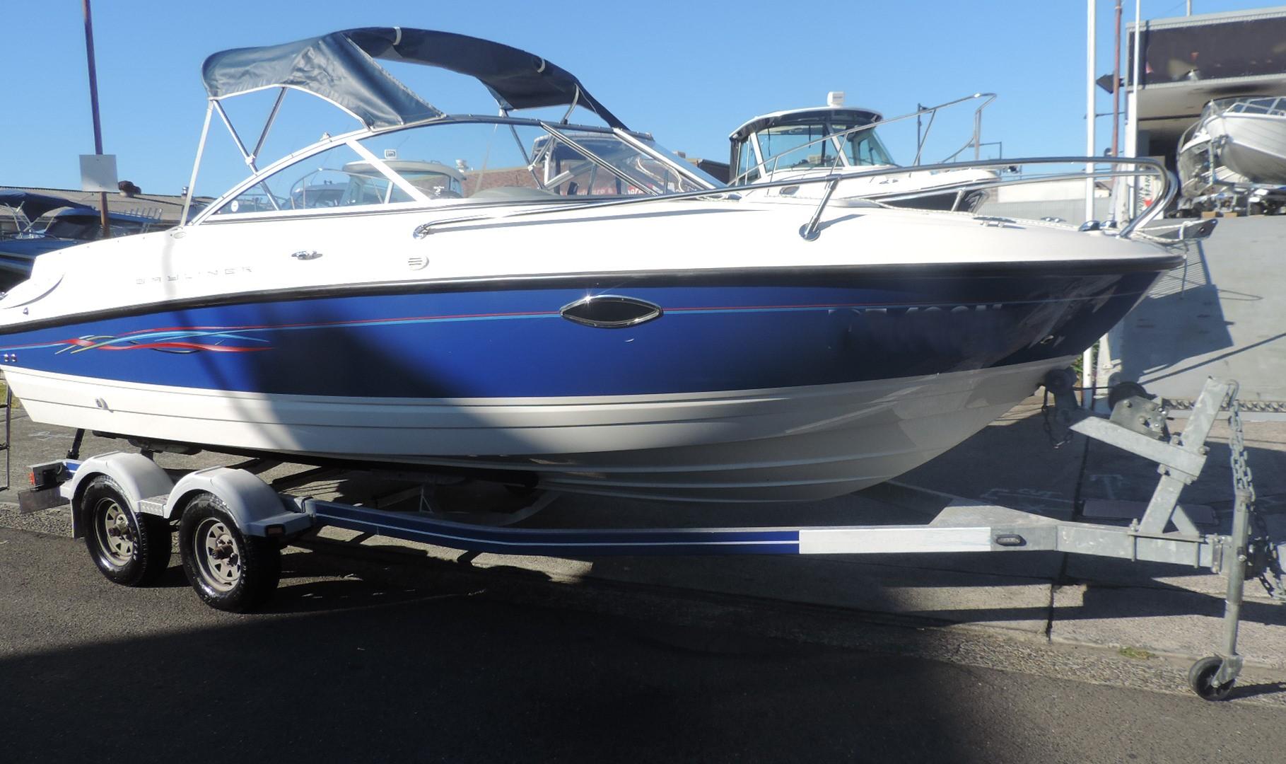 2006 Bayliner Bowrider 212