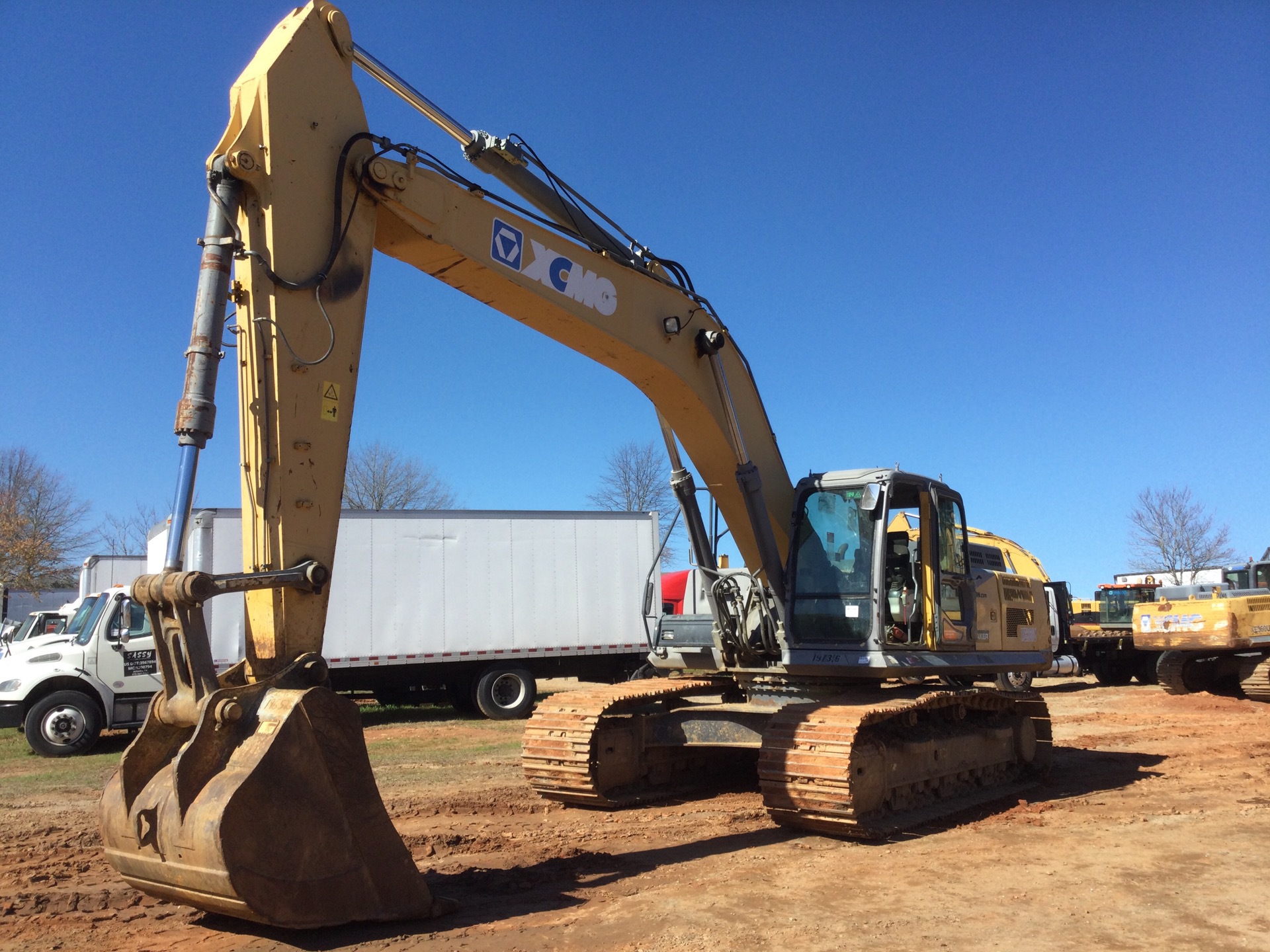 2017 XCMG XE360U Tracked Excavator