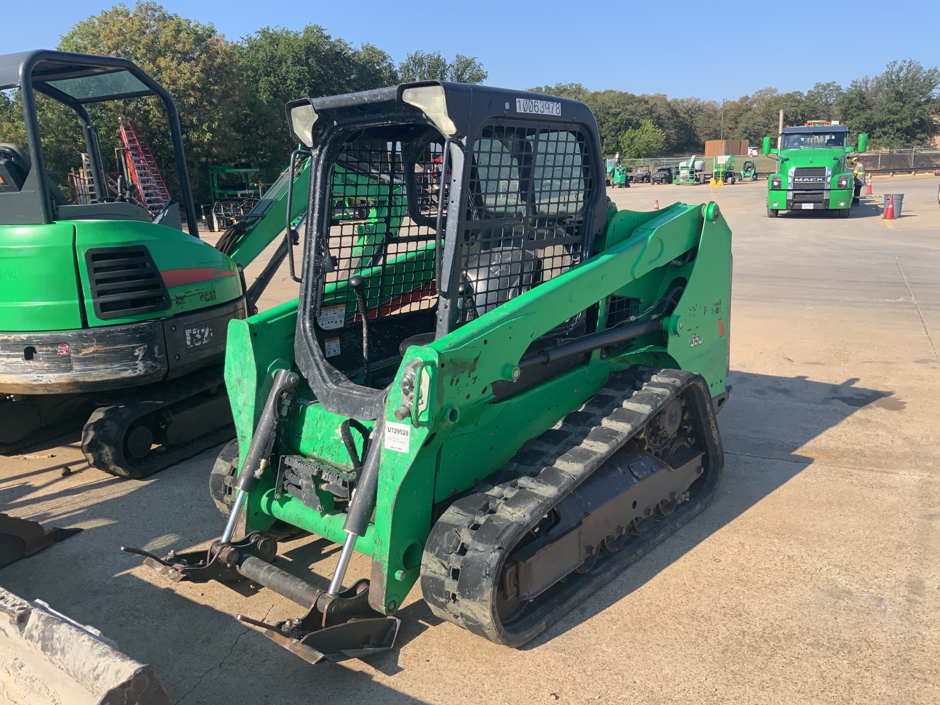 2018 Bobcat T550 Compact Track Loader