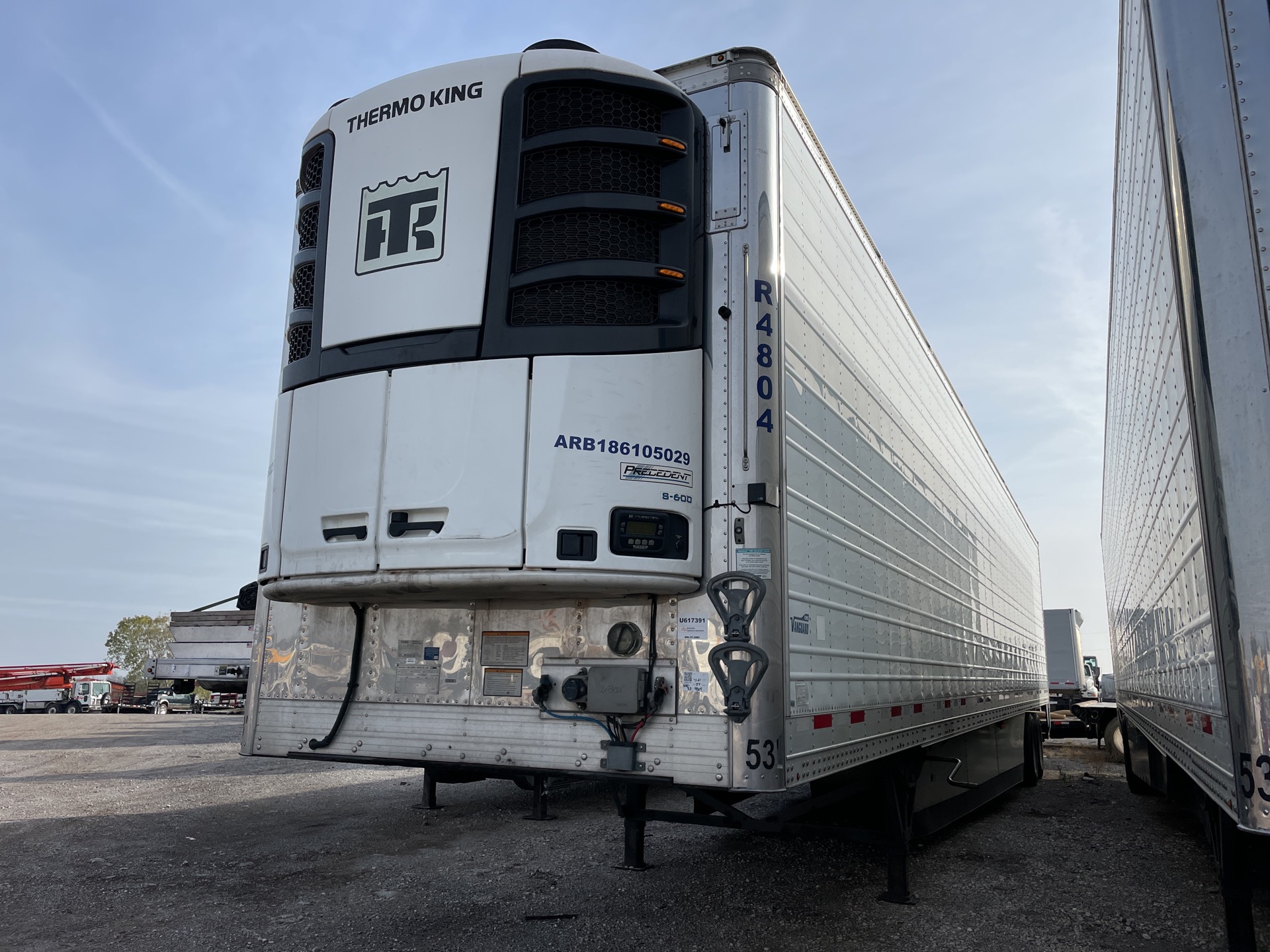 2019 Vanguard 1RBR5305 T/A Refrigerated Trailer