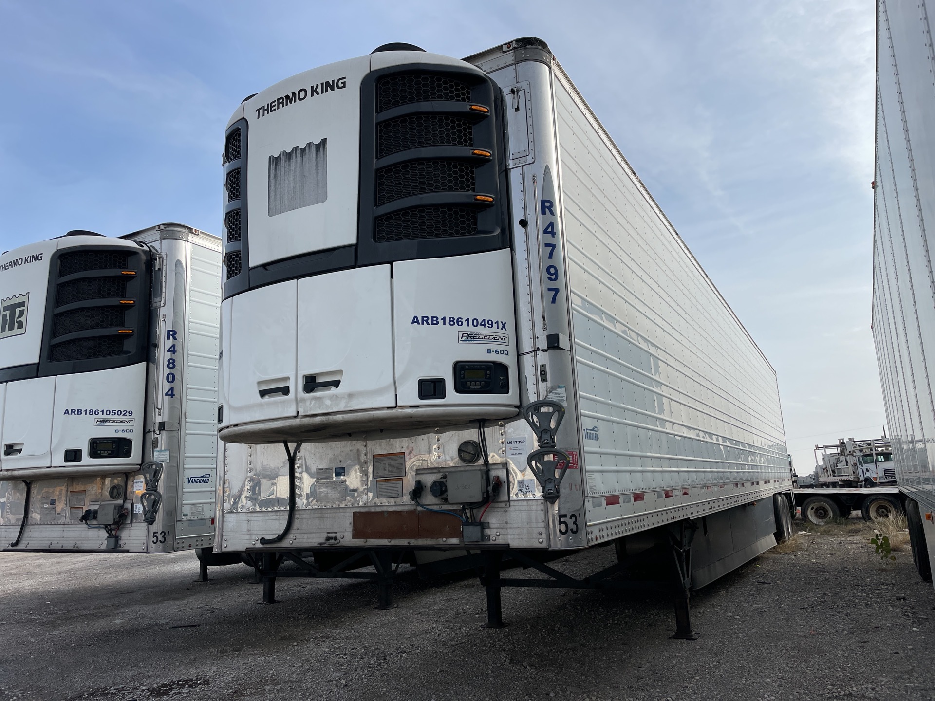 2019 Vanguard 1RBR5305 53 ft x 102 in T/A Refrigerated Trailer