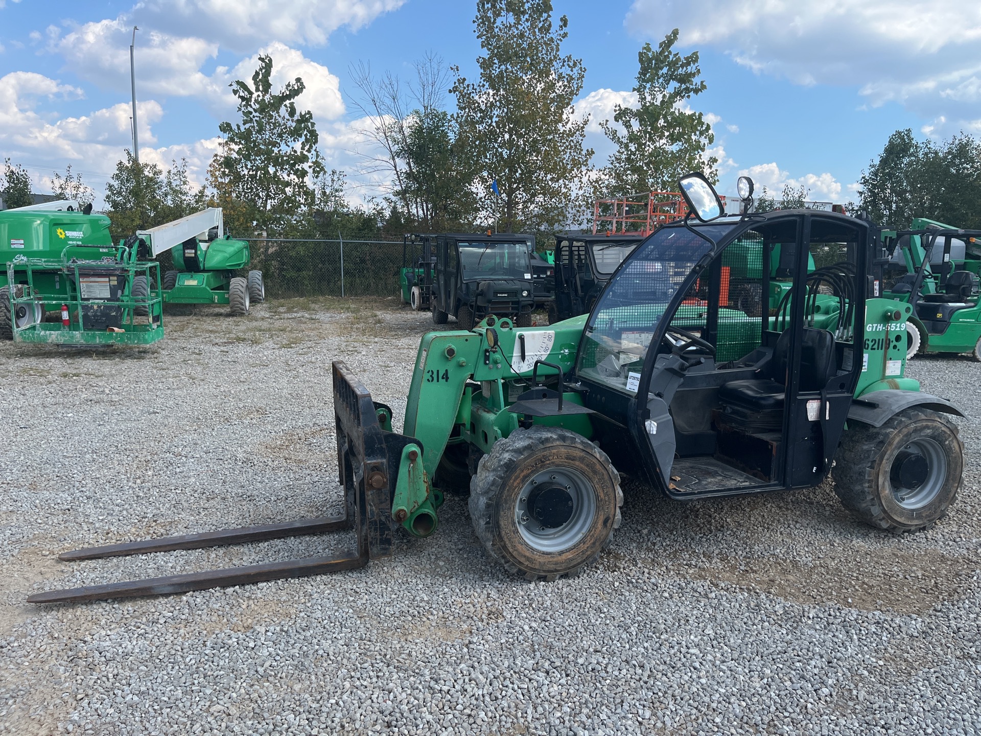 2015 Genie GTH-5519 Telehandler