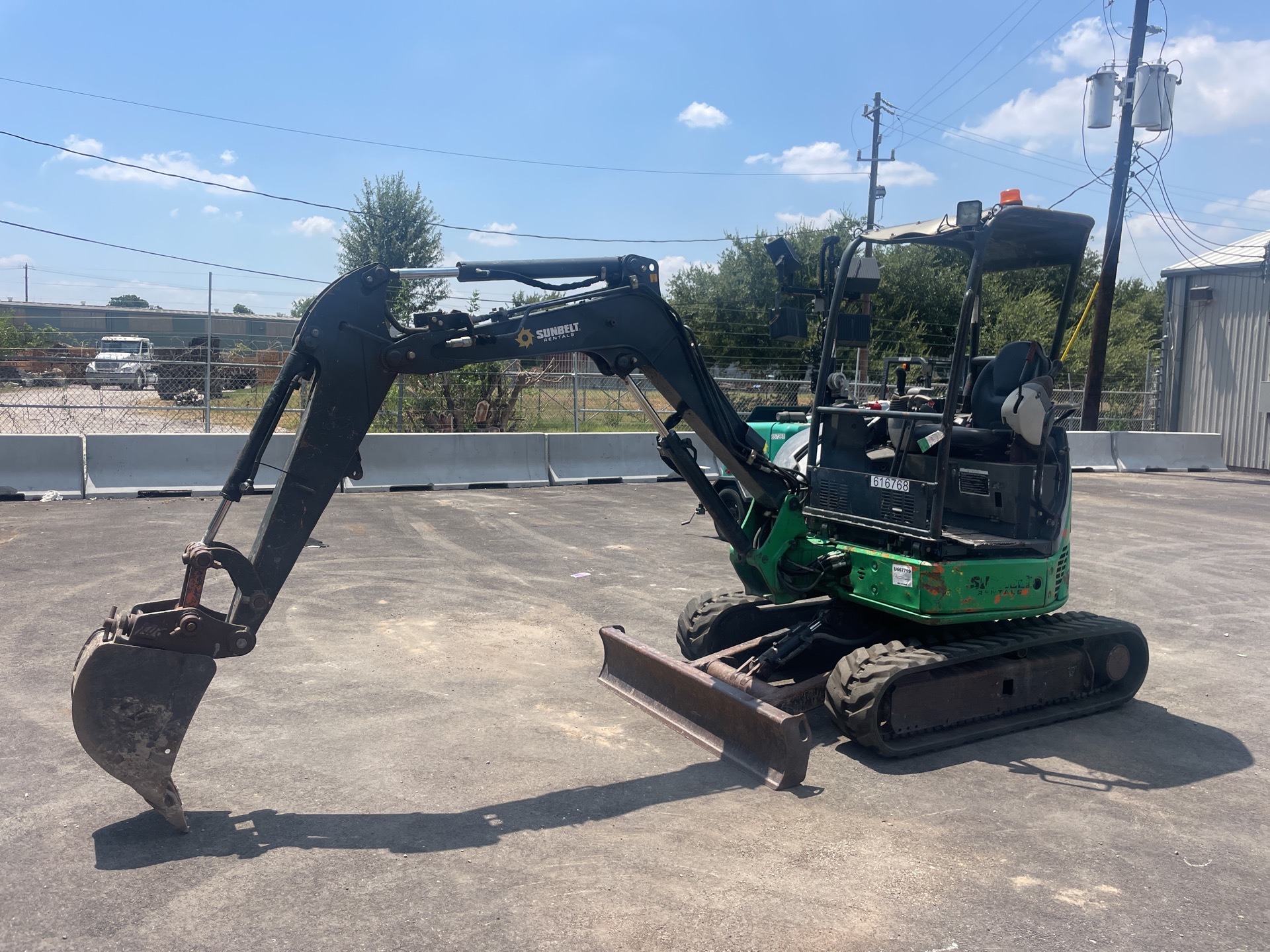 2014 John Deere 27D Mini Excavator