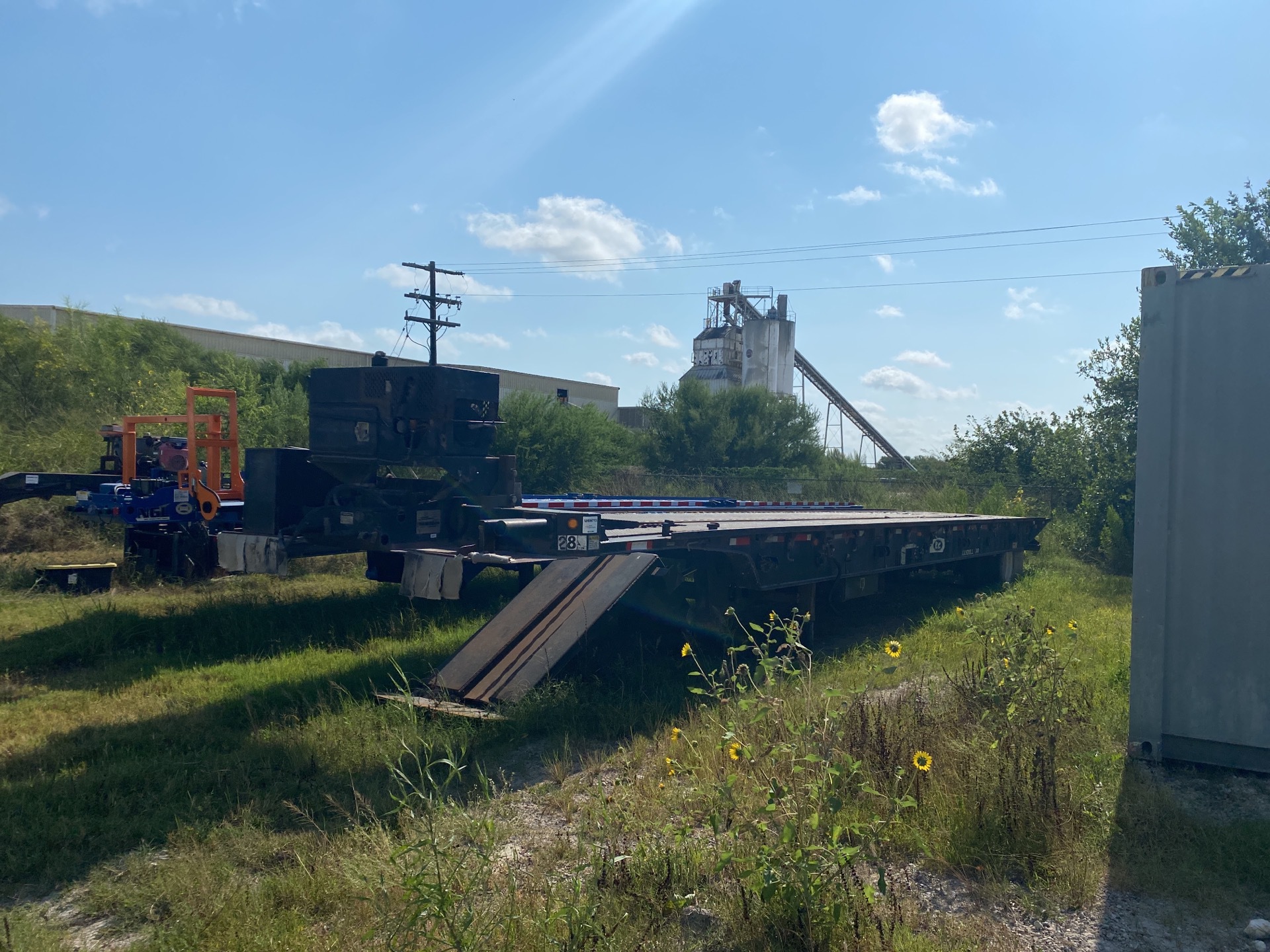 2007 Landoll 48 ft S/A Sliding Axle Trailer