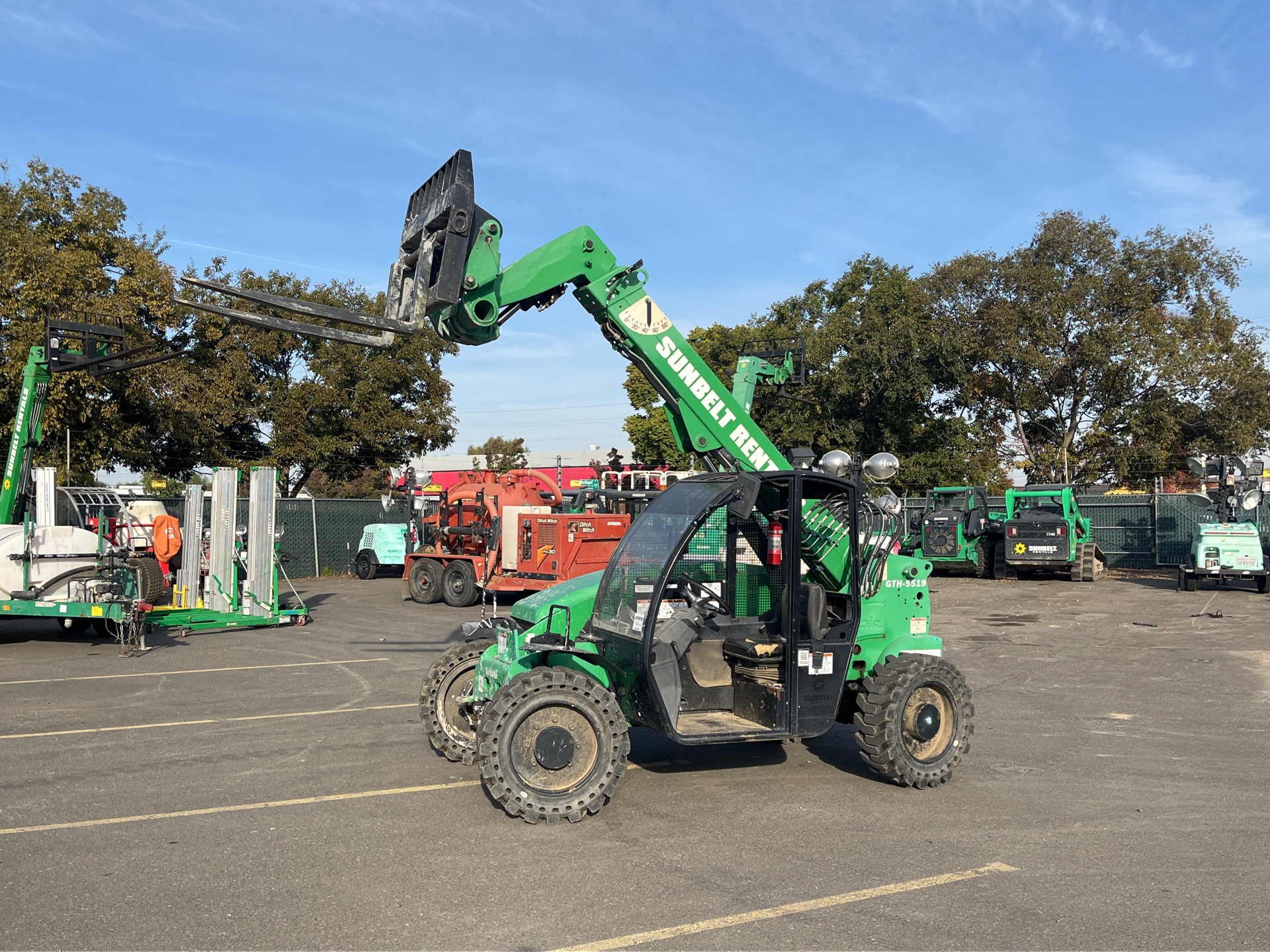 2015 Genie GTH-5519 Telehandler