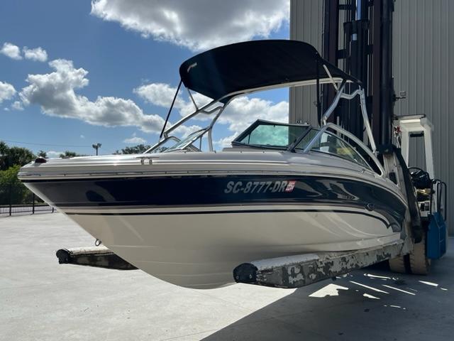 2003 Sea Ray 200 Bow Rider