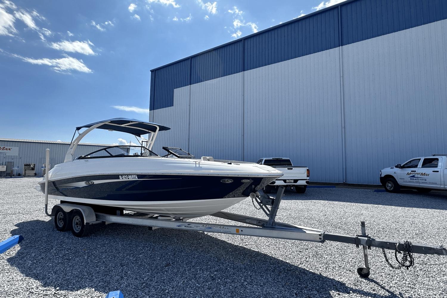 2017 Sea Ray SDX 240 OB