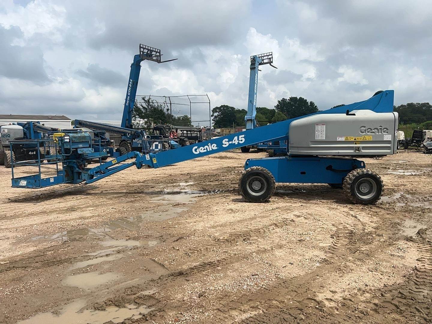 2011 Genie S-45 Telescopic Boom Lift