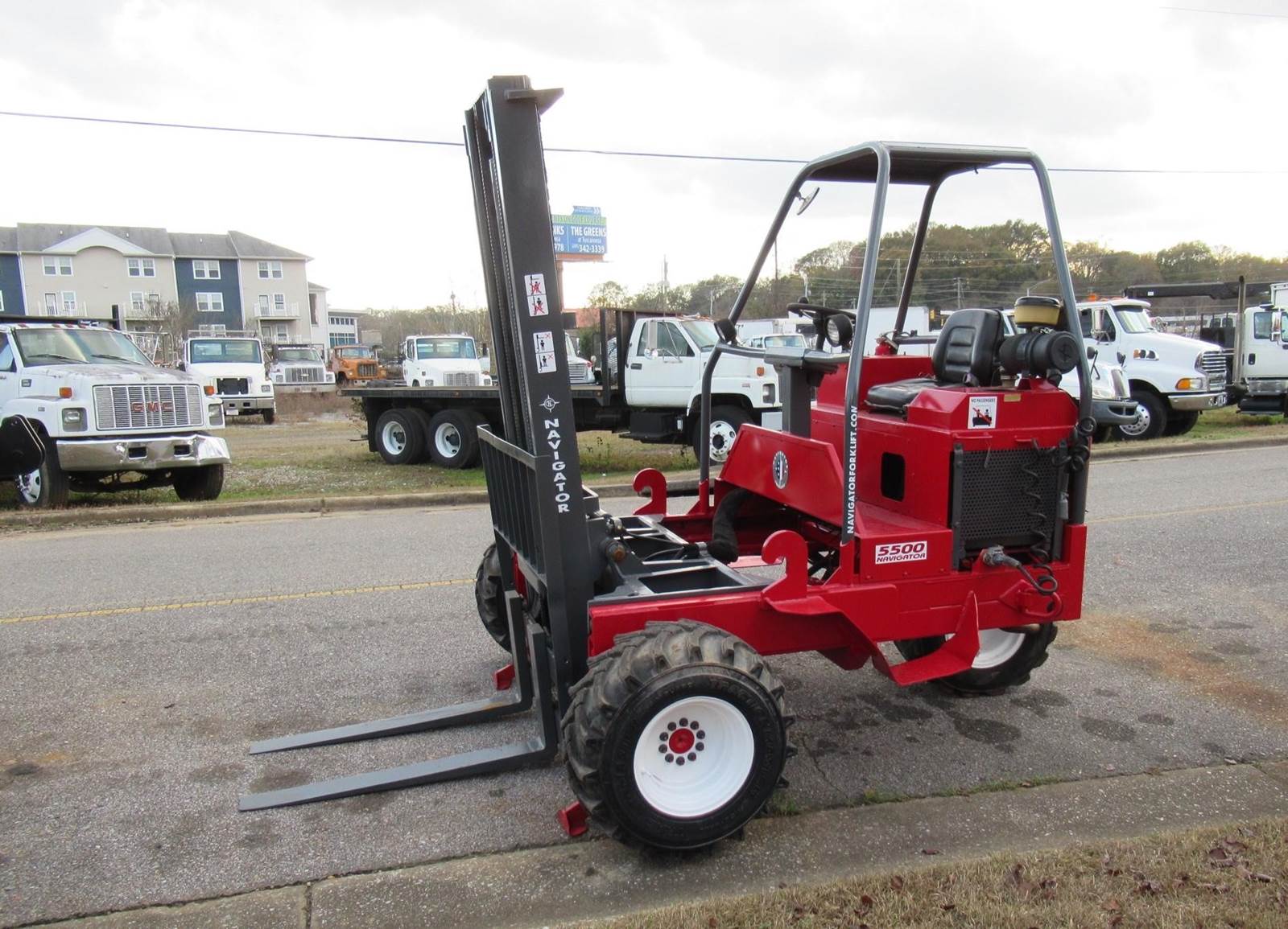 2006 Navigator RT5500 Piggyback Forklift